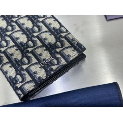 di alta qualità Portafoglio verticale lungo Dior in jacquard obliquo beige/nero di alta qualità Portafoglio verticale lungo Dior in jacquard obliquo beige/nero