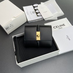 Cloni Portafoglio piccolo a tre ante CELINE 16 in pelle di vitello satinata Nero firmate