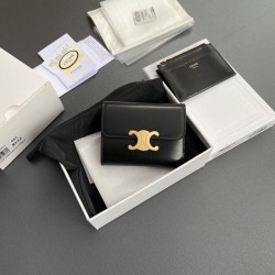 Cloni Qualità superiore replica Portafoglio compatto Celine con portamonete Triomphe nero firmate