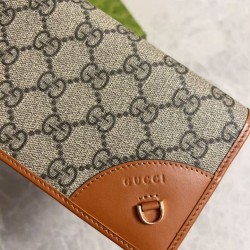 Cloni Portafoglio continentale Gucci con emblema GG 821802 marrone firmate