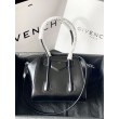 Borsa Givenchy Mini Antigona Lock 4g nera