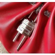 Bora Pari all'originale replica Givenchy Piccolo Kenny Rosso
