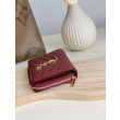 Alta gamma replica Portafoglio compatto YSL Saint Laurent Cassandre Matelassé Rosso Alta gamma replica Portafoglio compatto YSL Saint Laurent Cassandre Matelassé Rosso