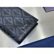 Portafoglio lungo verticale da uomo Dior con motivo a diamante CD