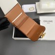 Alta gamma replica Portafoglio piccolo Celine con patta pelle di vitello con motivo Triomphe Marrone