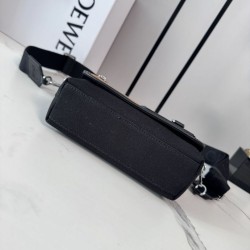 Replica di lusso Bora Pari all'originale replica a tracolla LOEWE Mini Flex tela e pelle scamosciata marrone/nera Imitazioni Cloni Bora Pari all'originale replica a tracolla LOEWE Mini Flex tela e pelle scamosciata marrone/nera firmate