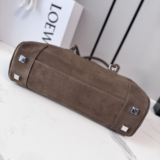 Replica di lusso Borse Imitazioni a tracolla Loewe Amazona 31 pelle nabuk granulata marrone Imitazioni Cloni Borse Imitazioni a tracolla Loewe Amazona 31 pelle nabuk granulata marrone firmate