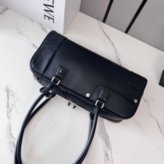 Replica di lusso Borsa a tracolla Loewe Amazona 31 pelle nabuk granulata Nero Imitazioni Cloni Borsa a tracolla Loewe Amazona 31 pelle nabuk granulata Nero firmate
