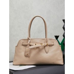 Imitazioni borse griffate Tote Miumiu Adventure Nappa 5BG310 Crema