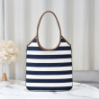 Imitazioni borse griffate tote tela Ivy di Miu Miu 5BG231 blu navy con righe bianche Imitazioni borse griffate tote tela Ivy di Miu Miu 5BG231 blu navy con righe bianche