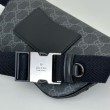 Marsupio piccolo Gucci GG Emblem Uomo 821165 nero