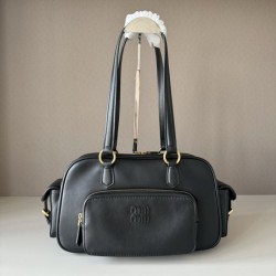 Cloni Borse a tracolla Miu Miu Pocket con manico superiore Nero firmate