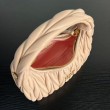 Borsa hobo mini/piccolo Miu Miu Wander Matelasse Beige