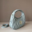 Borsa hobo mini/piccolo Miu Miu Wander Matelasse Blu