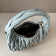 Borsa hobo mini/piccolo Miu Miu Wander Matelasse Blu