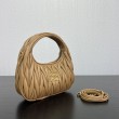 Bora Pari all'originale replica hobo mini/piccolo Miu Miu Wander Matelasse Marrone