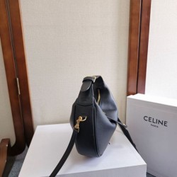 Replica di lusso Qualità superiore replica a tracolla Celine Lulu per adolescenti Nero Imitazioni Cloni Qualità superiore replica a tracolla Celine Lulu per adolescenti Nero firmate