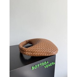 Borse Imitazioni Hobo Veneta piccola/media di Bottega Veneta Marrone