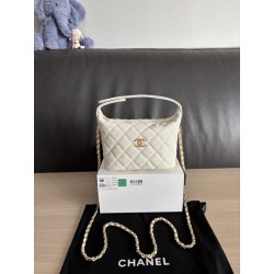 Borse hobo Chanel 25A Caviar Lunch Box Bianco