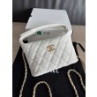 Borse hobo Chanel 25A Caviar Lunch Box Bianco