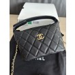 Borse hobo Chanel 25A Caviar Lunch Box Nero