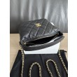 Borse hobo Chanel 25A Caviar Lunch Box Nero