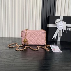 Replica di lusso Beauty case piccolo Chanel con tracolla a catena Ap3940 Rosa Imitazioni Cloni Beauty case piccolo Chanel con tracolla a catena Ap3940 Rosa firmate