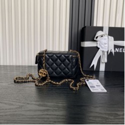 Replica di lusso Beauty case piccolo Chanel con tracolla a catena Ap3940 Nero Imitazioni Cloni Beauty case piccolo Chanel con tracolla a catena Ap3940 Nero firmate