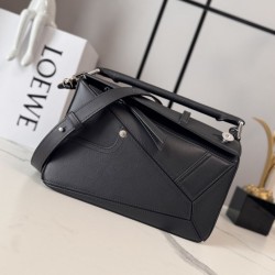Cloni Borsa Piccola Loewe Panta Puzzle nera firmate