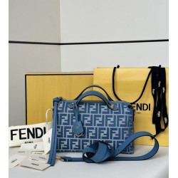 Borsa a mano media Fendi By The Way morbida blu
