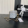 Beauty case piccolo Chanel con tracolla a catena Ap3940 Blu