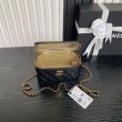 Beauty case piccolo Chanel con tracolla a catena Ap3940 Nero