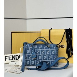Borsa a mano media Fendi By The Way morbida blu
