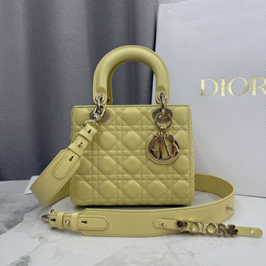 Borsa Dior Lady Dior Piccolo Cannage Gialla