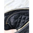 Pochette grande YSL Saint Laurent Cassandre trapuntata e ricamata Nera