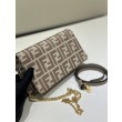 Portafoglio Fendi con catena, modello Baguette in tessuto jacquard FF marrone