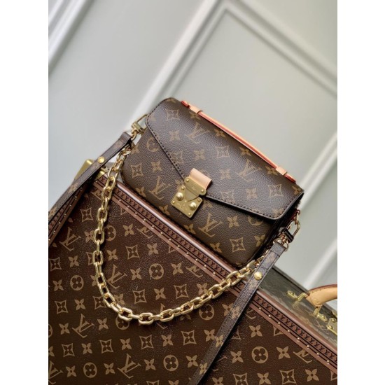 Borse Replica LV Pochette Métis East West M46279 Marrone