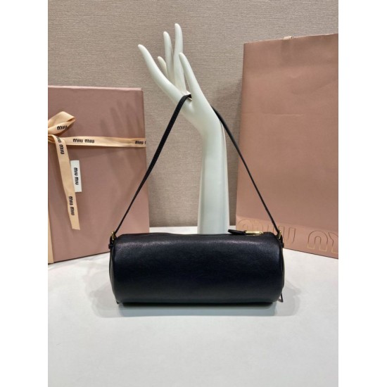 Replica di lusso Pochette compatta in nappa Miu Miu 5NE851 Nero Imitazioni Cloni Pochette compatta in nappa Miu Miu 5NE851 Nero firmate