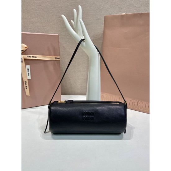Replica di lusso Pochette compatta in nappa Miu Miu 5NE851 Nero Imitazioni Cloni Pochette compatta in nappa Miu Miu 5NE851 Nero firmate