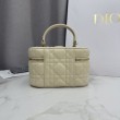 Beauty case Dior Lady Dior Micro Albicocca
