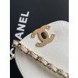 Imitazioni borse griffate a mano Kelly Chanel AS4416 con trapuntatura a chevron bianco