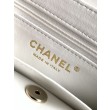 Imitazioni borse griffate a mano Kelly Chanel AS4416 con trapuntatura a chevron bianco