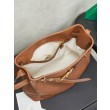 Borsa a secchiello a tracolla Miu Miu Aventure nappa 5BE101 Marrone