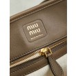 Borsa a secchiello a tracolla Miu Miu Aventure nappa 5BE101 Radica