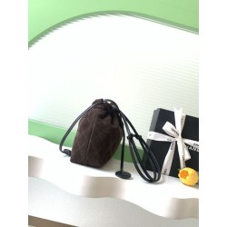 Imitazioni borse griffate a secchiello/hobo Chanel trapuntata con coulisse scamosciata AS5227 Caffè