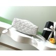 Borsa a secchiello trapuntata con coulisse Chanel AS5227 bianco