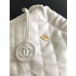 Borsa a secchiello trapuntata con coulisse Chanel AS5227 bianco