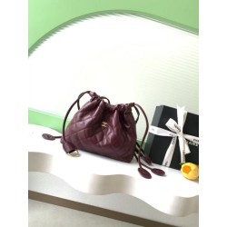 Replica Perfetta a secchiello trapuntata con coulisse Chanel AS5227 bordeaux