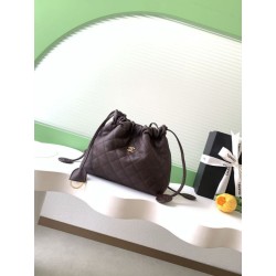 Borse Imitazioni a secchiello trapuntata con coulisse Chanel AS5227 marrone