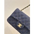 Borsa a tracolla Chanel mini flap denim trapuntato A69900 blu